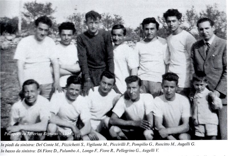 Foto tratta dal libro "Quarant'anni di calcio a Rignano Garganico"